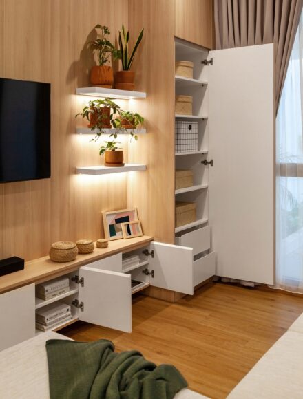 Les meilleures idées de rangements cachés pour votre meuble TV